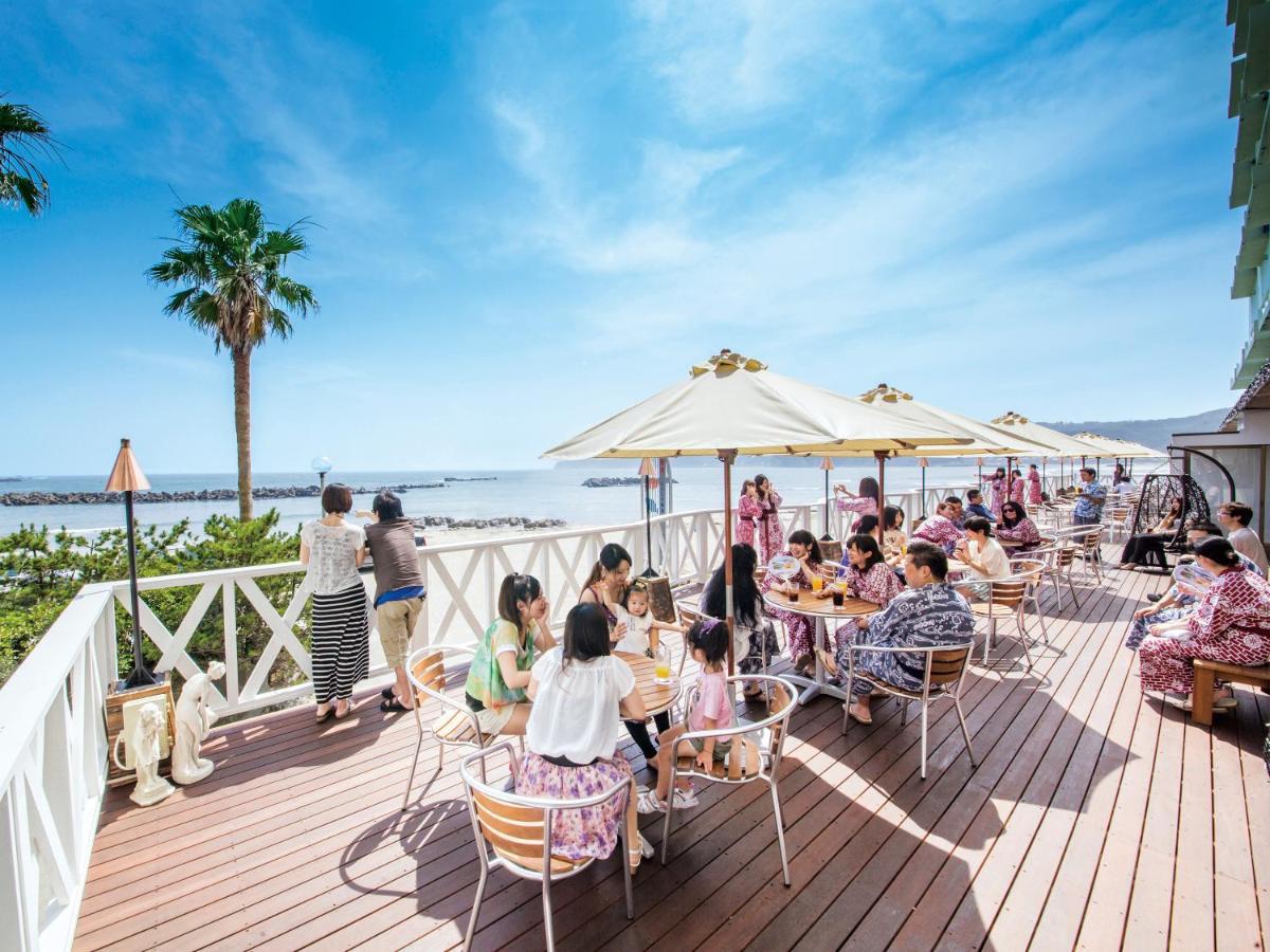 Mikazuki Sea-park Katsuura