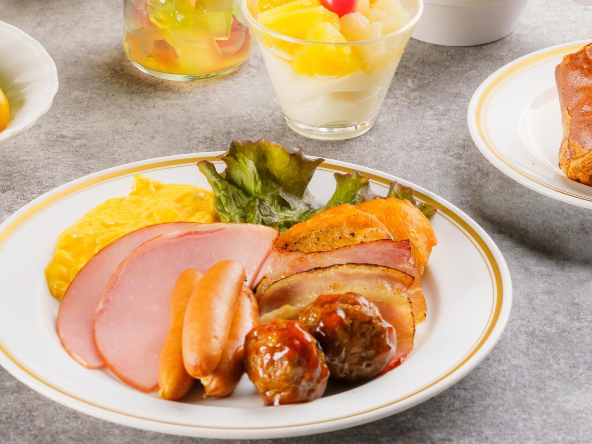 Mikazuki Sea-park Katsuura Ryokan 4*